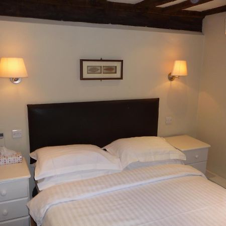 The George Hotel Henfield Ngoại thất bức ảnh